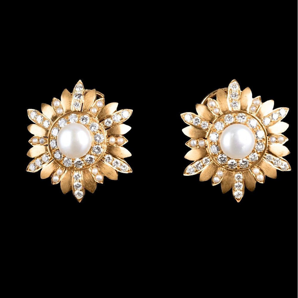 Appraisal: ct TW Diamond Pearl and K Earrings Carat TW Round