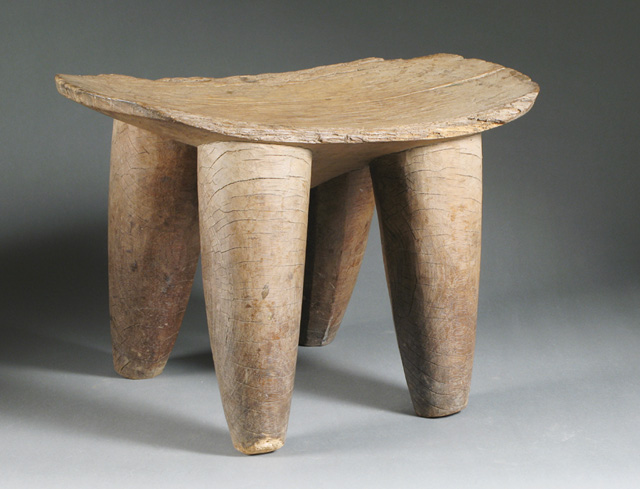 Appraisal: A SENOUFU AFRICAN WOOD VILLAGE CHIEF'S STOOL Senoufu also Senefo