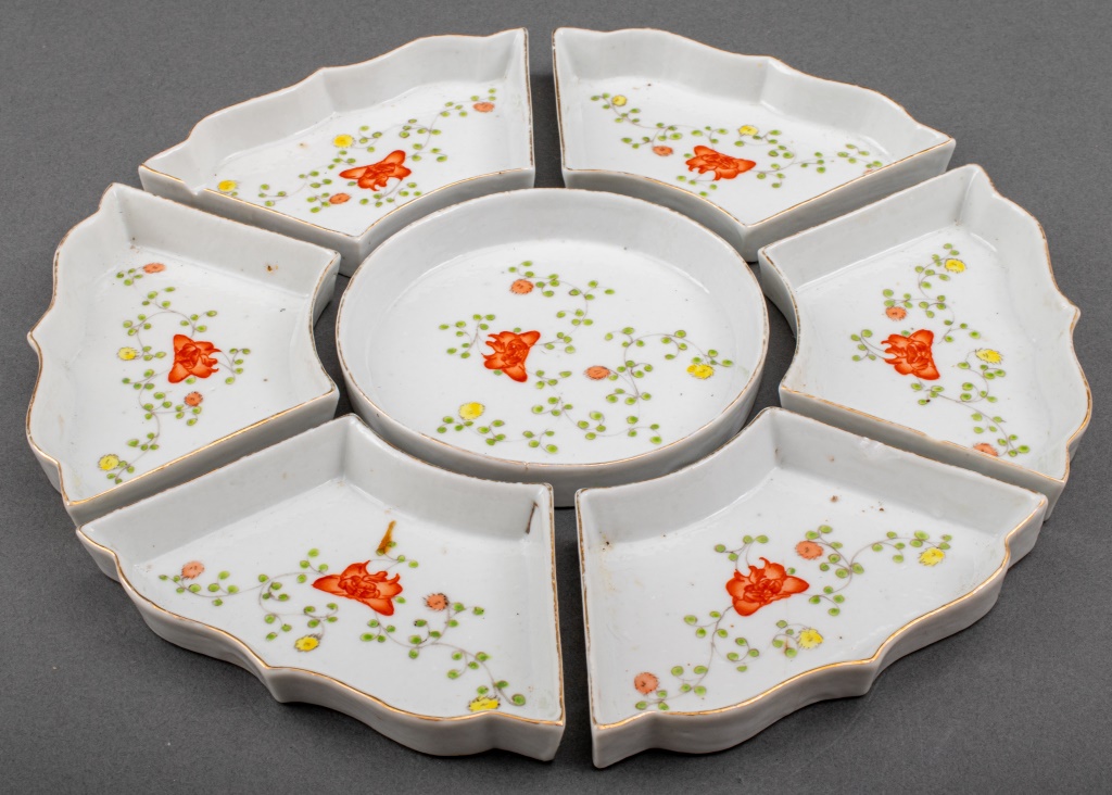 Appraisal: CHINESE FAMILLE VERTE SWEET MEAT TRAY PIECES Antique Chinese porcelain