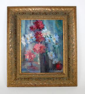 Appraisal: Oil on artist board Still life with flowers Oil on