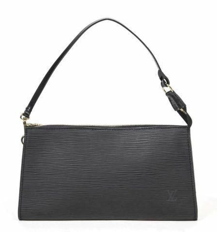 Appraisal: Louis Vuitton Pochette Accessoires clutch in black Epi leather with