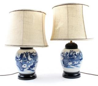 Appraisal: A Pair of Chinese Porcelain Ginger Jars of painted ovoid