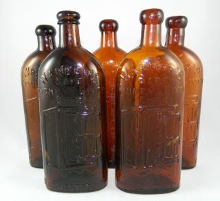 Appraisal: Medicine bottles 'Warner's Safe Kidney Liver C Medicine- oval marked