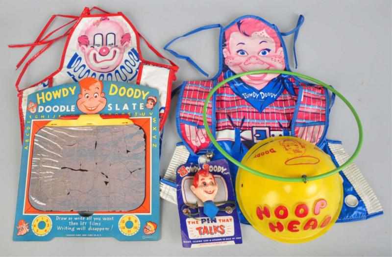 Appraisal: Lot of Howdy Doody Character Items Includes one Hoop Head