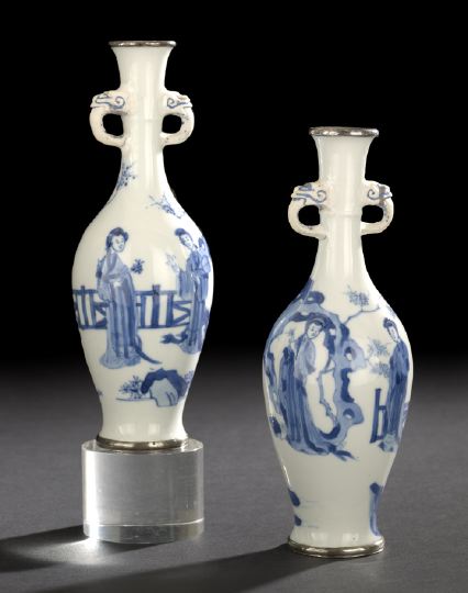 Appraisal: Rare Pair of Chinese Blue and White Porcelain Miniature Vases