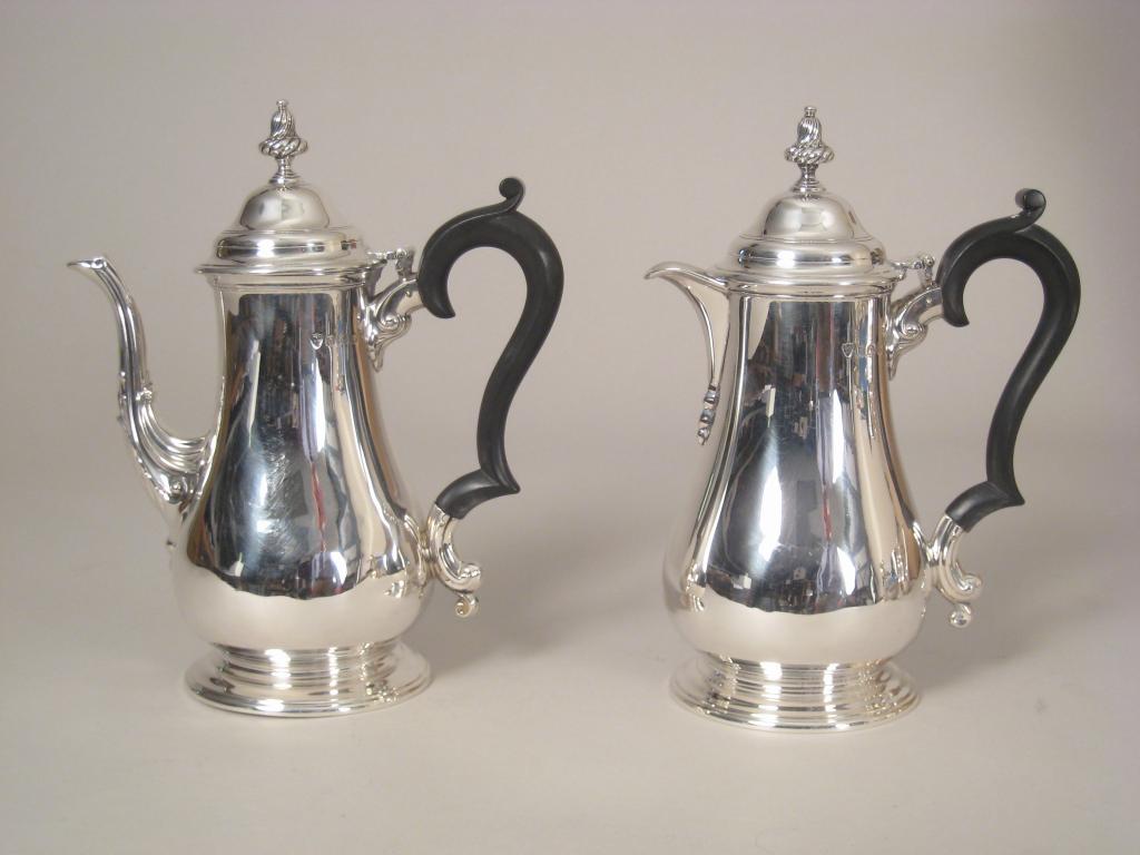 Appraisal: A George V baluster Coffee Pot and Hot Water Jug