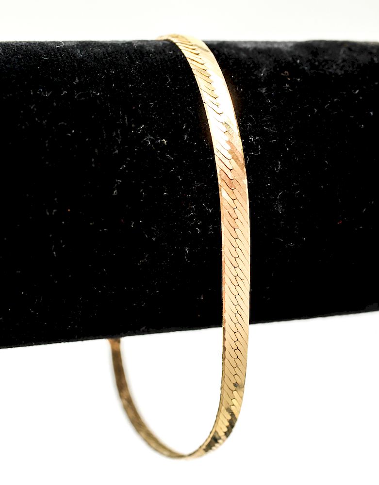 Appraisal: K Italian Gold Flat Herring-Bone Link Bracelet K Italian yellow