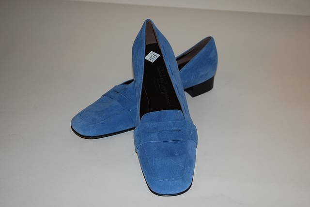 Appraisal: Salvatore Ferragamo blue suede loafer Size B Good condition -