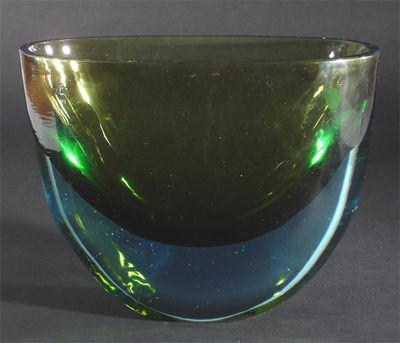 Appraisal: A Seguso glass vase the design attributed to Flavio Poli