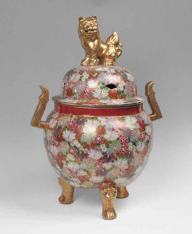 Appraisal: LARGE JAPANESE SATSUMA EARTHENWARE CORO Floral motif with gilt foo