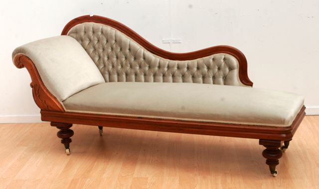 Appraisal: A Victorian mahogany and upholstered chaise longue cms wide cms