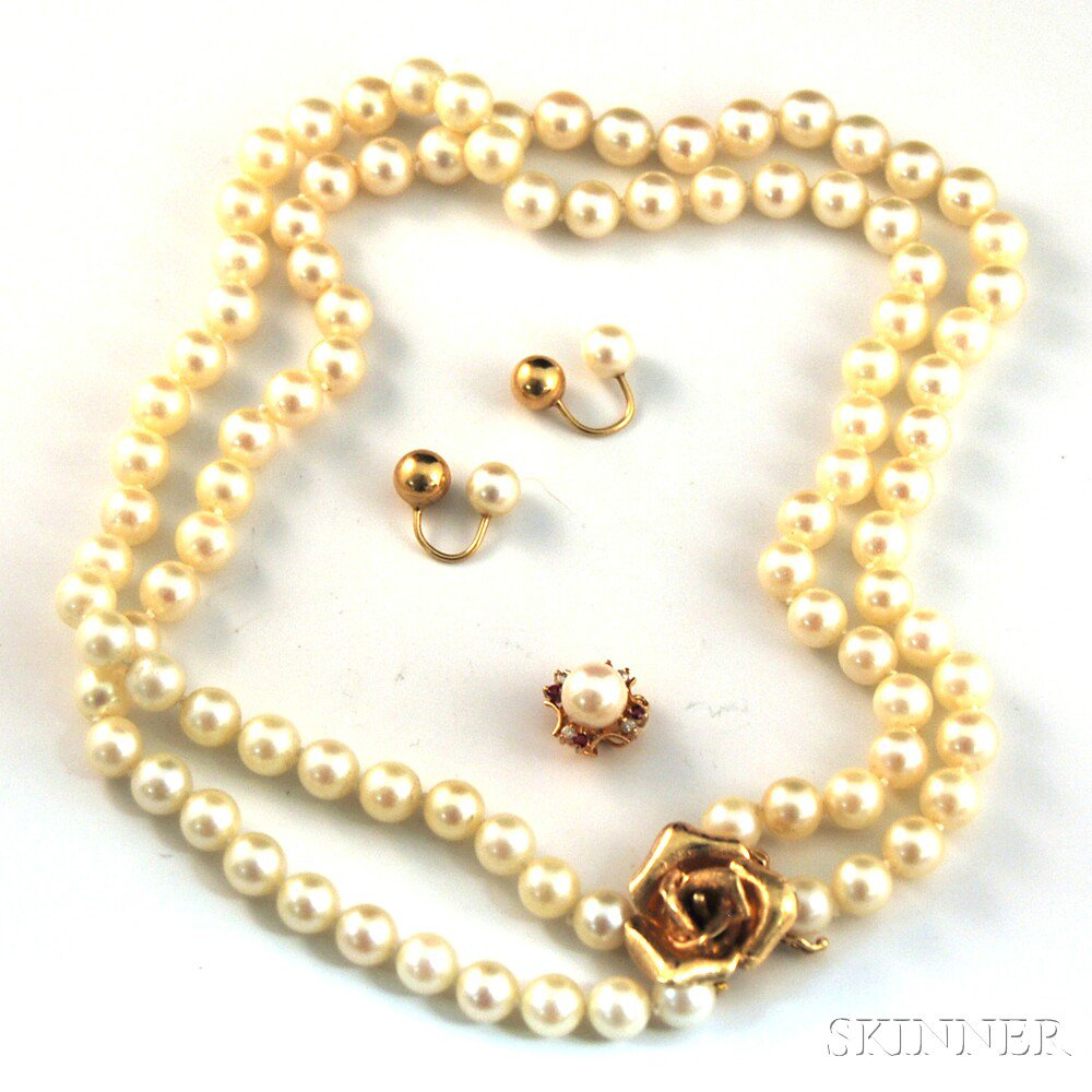 Appraisal: Small Group of Pearl Jewelry a double-strand necklace with kt