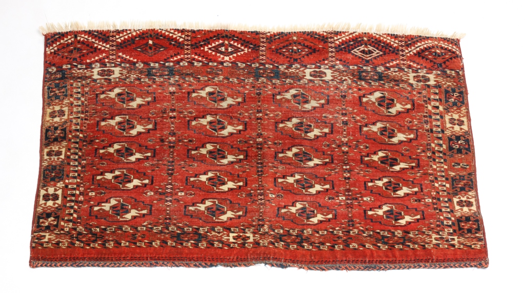 Appraisal: TURKOMAN BAG FACE Early th century Geometric on red ground