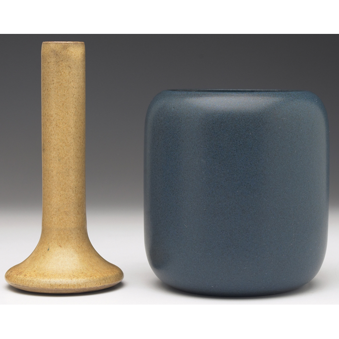 Appraisal: Marblehead vase cylindrical and footed shape under a tan matte