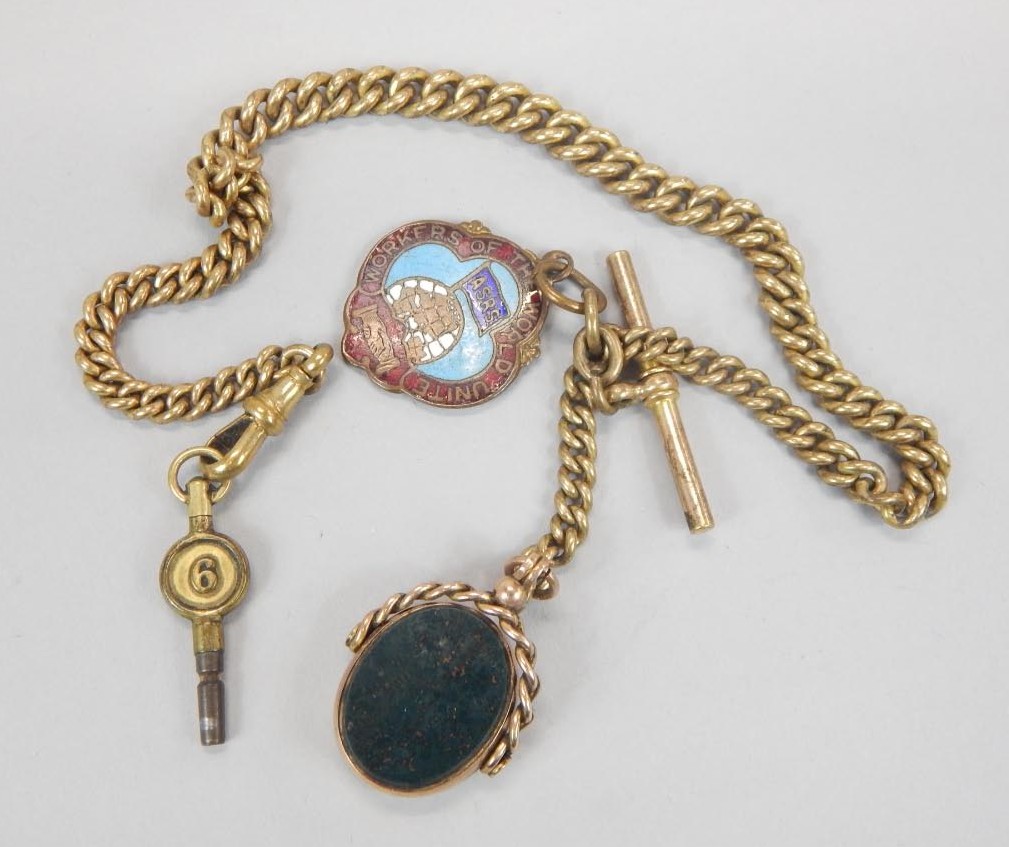 Appraisal: A ct gold swivel agate fob on a rolled gold