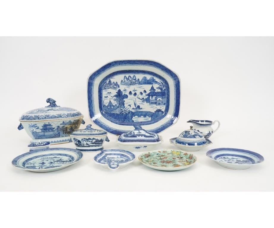 Appraisal: Cantor tableware to include a platter tureen vegetable dish sauce