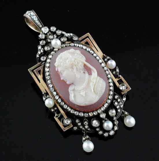 Appraisal: A late Victorian diamond and pearl set gold and hardstone