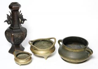 Appraisal: Four Chinese Censers and Vase lot of Chinese copper alloy