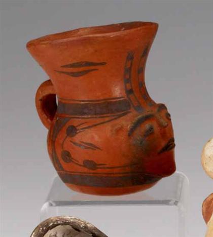 Appraisal: Hopi or Mohave black on red effigy pitcher H in