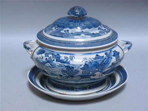 Appraisal: CHINESE EXPORT BLUE AND WHITE TUREEN Nineteenth century along with