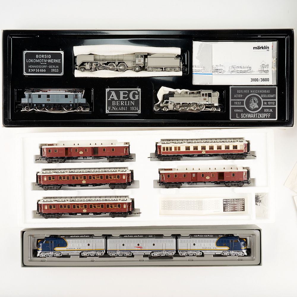 Appraisal: Lrg Grp Marklin HO Scale Model Trains Marklin Germany Group