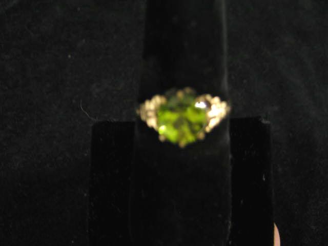 Appraisal: Peridot Ring oval carat gem in k yellow gold