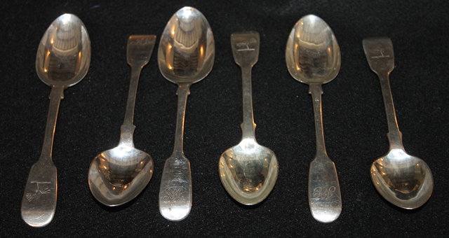 Appraisal: A COLLECTION OF SIX SILVER FIDDLE PATTERN DESSERT SPOONS monogrammed