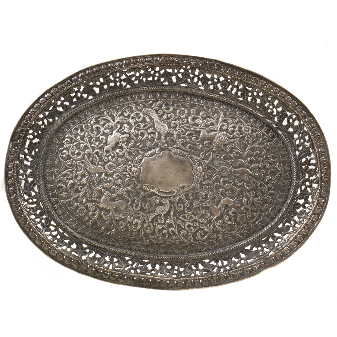 Appraisal: AN INDIAN RETICULATED SILVER TRAY An Indian reticulated silver tray