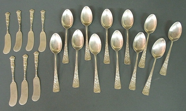 Appraisal: Twelve sterling silver teaspoons l and seven butter knives l