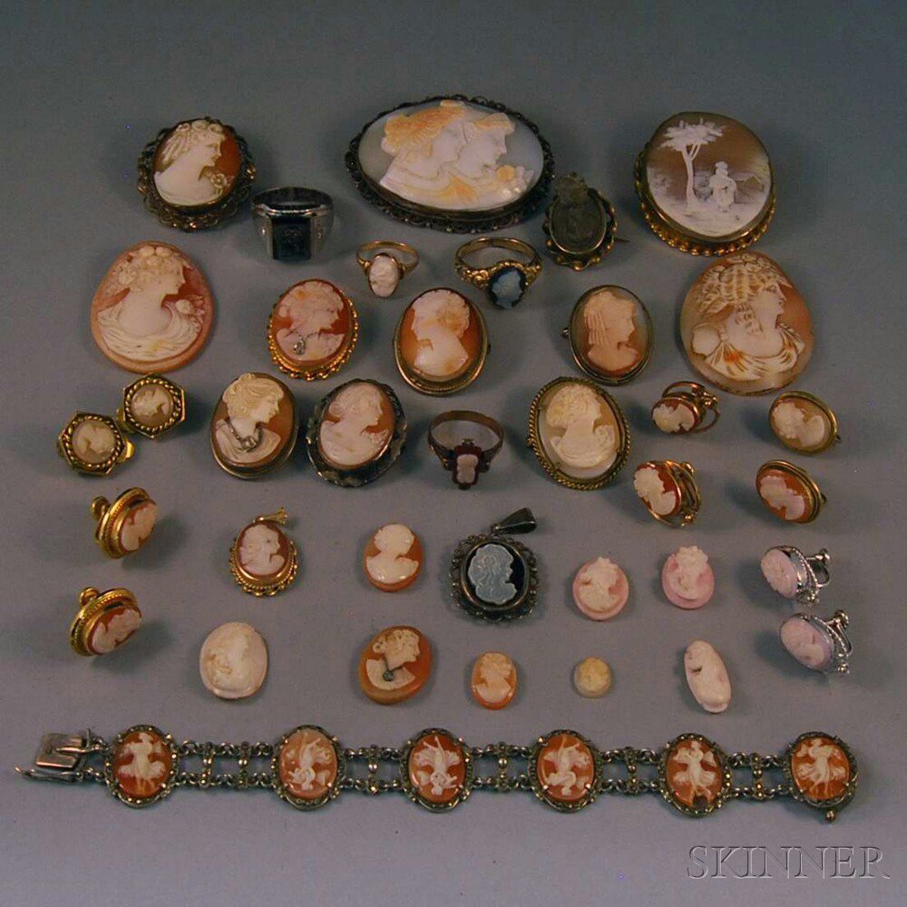 Appraisal: Large Group of Cameo Jewelry including shell-carved brooches earrings and