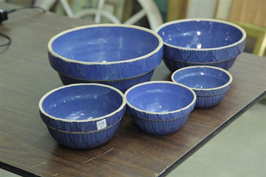 Appraisal: SET OF CLAY CITY POTTERY NESTING BOWLS Cobalt bowls with