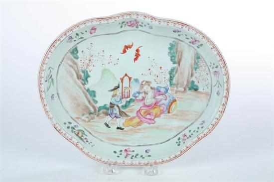 Appraisal: EXPORT DISH Chinese th century Landscape with a scene of