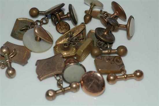 Appraisal: A BAG OF ASSORTED CUFFLINKS AND SHIRT STUDS IN CT