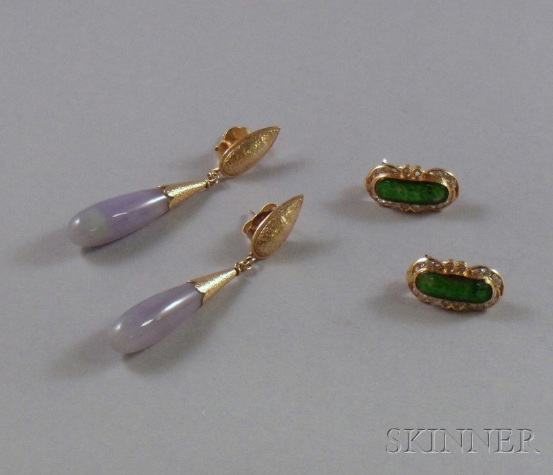 Appraisal: Pair of kt Gold and Lavender Jade Earpendants and a