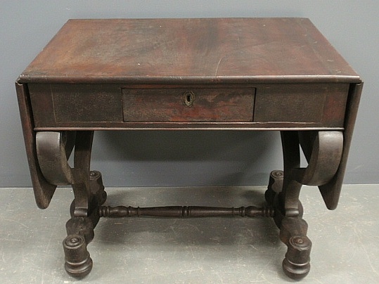 Appraisal: - New York Empire mahogany sofa table c with a