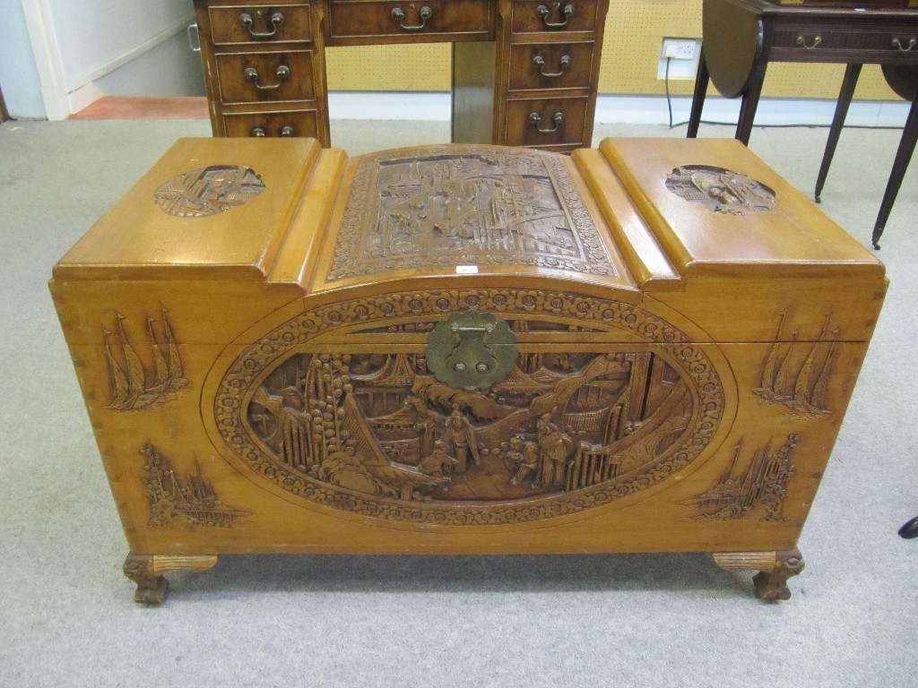 Appraisal: Chinese camphorwood blanket chest