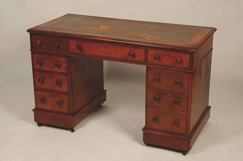 Appraisal: A VICTORIAN MAHOGANY TWIN PEDESTAL WRITING DESK the rectangular top