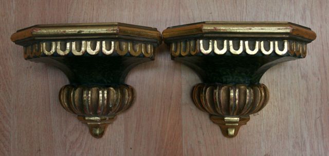 Appraisal: A pair of Italianate giltwood and faux malachite wall sconces