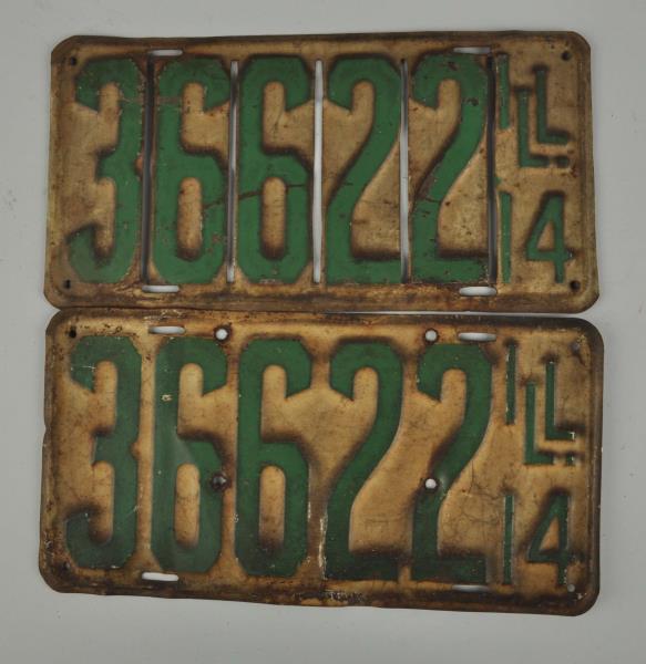 Appraisal: Set Of Illinois License Plates Included is the radiator plate