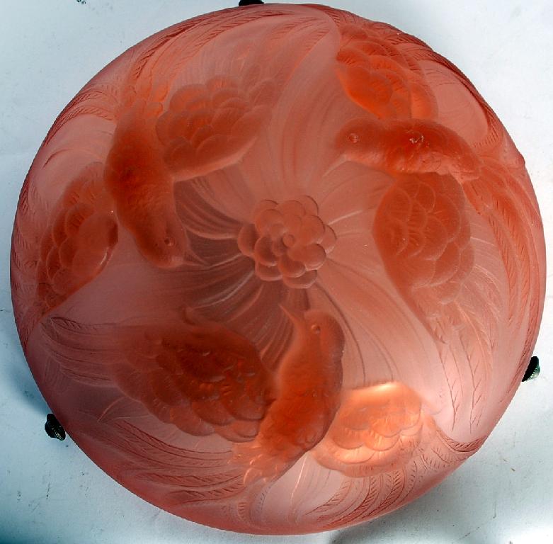 Appraisal: MODERN PEACH COLOURED FROSTED AND MOULDED GLASS CEILING LIGHT SHADE