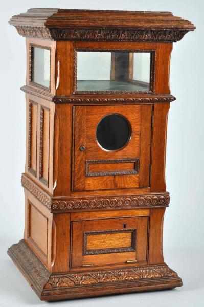 Appraisal: Ornate Oak Display Case Table Description Decorative rope twine molding