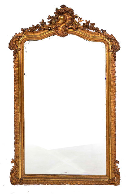 Appraisal: AN OLD GILT FRAMED PIER GLASS or hanging wall mirror