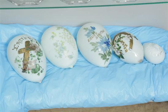 Appraisal: FIVE MILK GLASS EASTER EGGS Including one chick emerging from