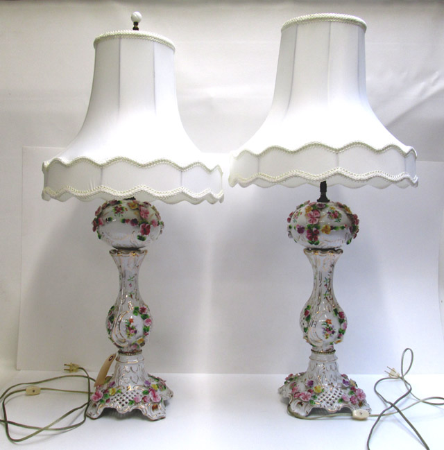 Appraisal: PAIR OF MEISSEN STYLE TABLE LAMPS having applied florettes and