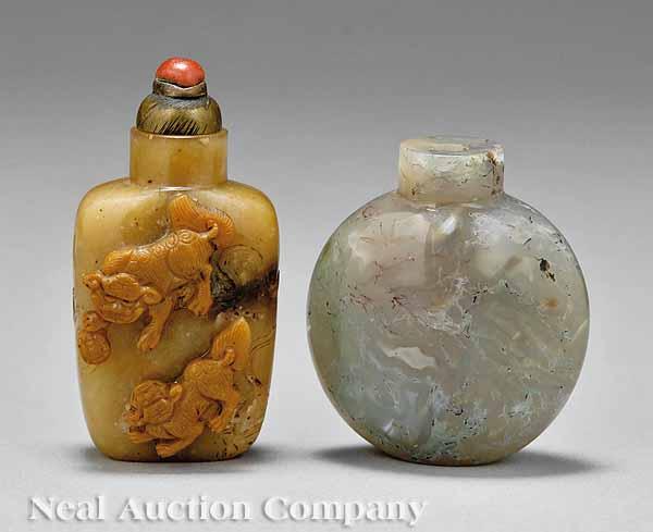 Appraisal: Two Chinese Carved Hardstone Snuff Bottles probably late th early