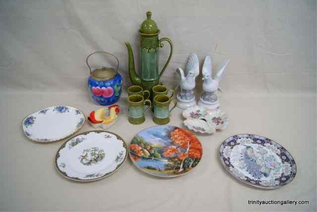 Appraisal: Group Lot of Collectible Decorator ItemsIncludes the following items C