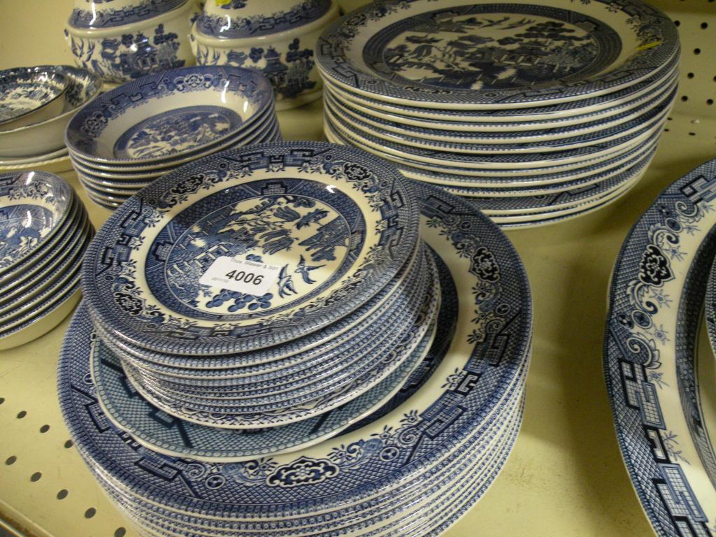 Appraisal: A Churchill Willow pattern part dinner service etc