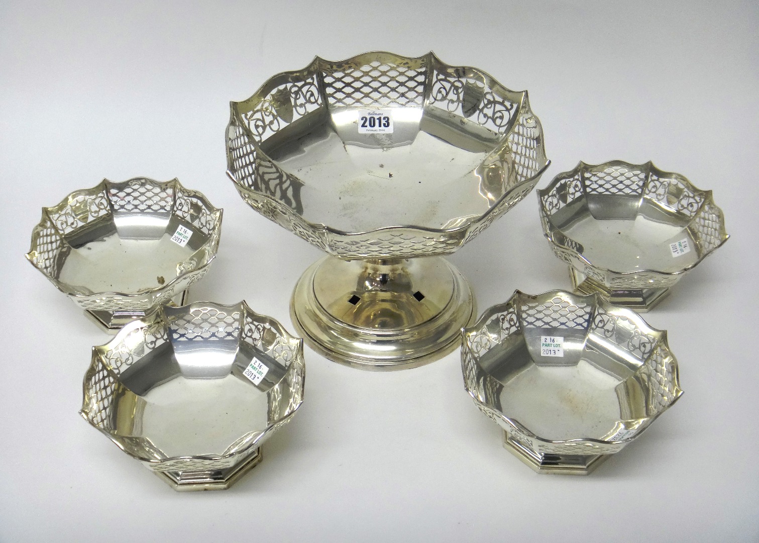 Appraisal: An American sterling silver centrepiece with octagonal central bowl surrounded