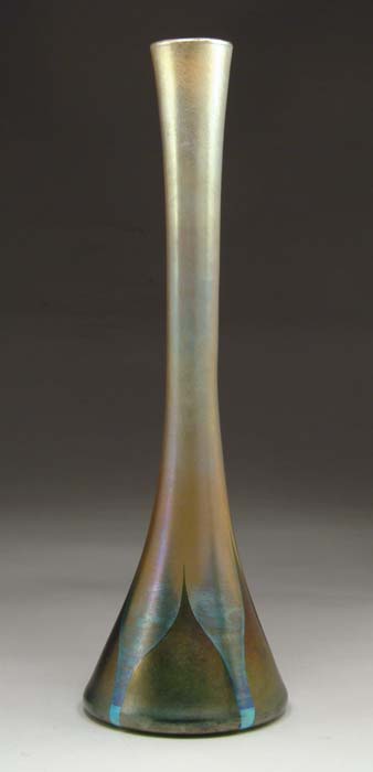 Appraisal: TIFFANY STUDIOS VASE Beautiful large Tiffany vase has green pulled