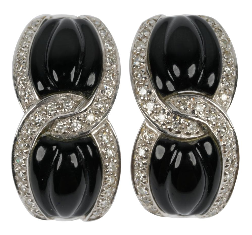 Appraisal: PAIR OF KARAT WHITE GOLD DIAMOND ONYX EARRINGScontaining four free-form